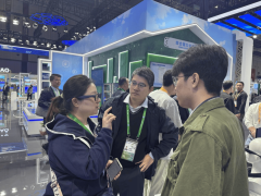 不只以8mm超细镜腿、多框型设想打破保守智能眼